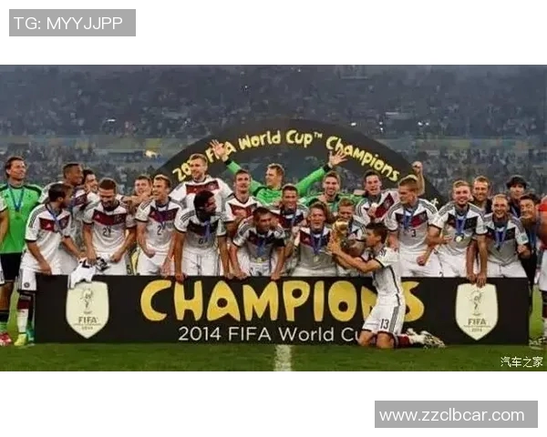 聚焦球星11号足球的传奇历程与辉煌瞬间全面解析绿茵英雄成长之路 聚焦球星11号足球的传奇历程与辉煌瞬间全面解析绿茵英雄成长之路