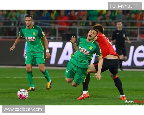 2006年足球巨星风采回顾 记忆中的经典瞬间与赛场英姿